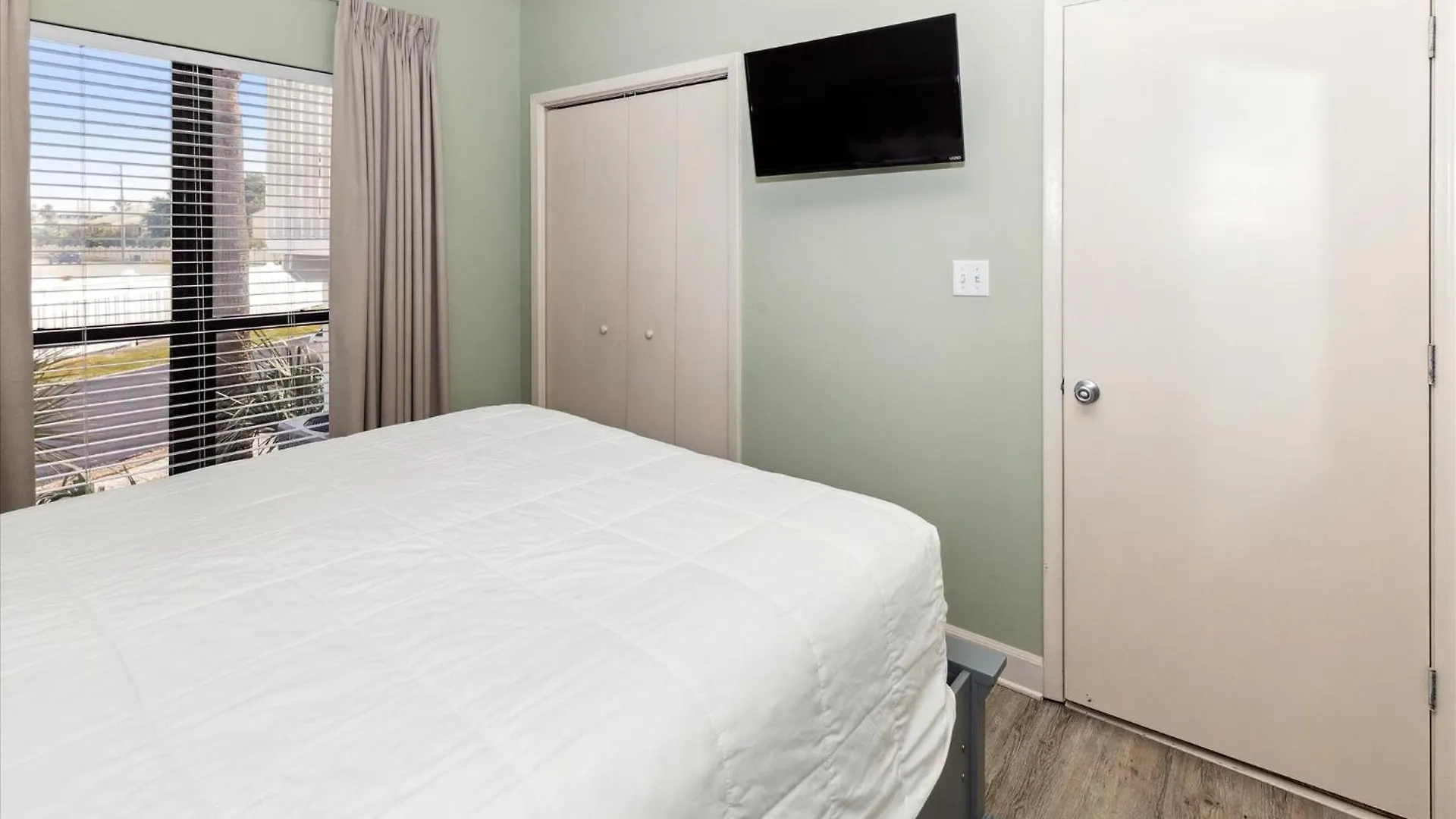 Sandpiper Cove 1151- By Holiday Isle Properties Destin Apartment